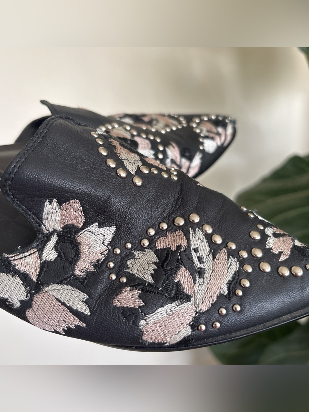 Dolce Vita Embroidered Black Mules - Picture 7 of 7